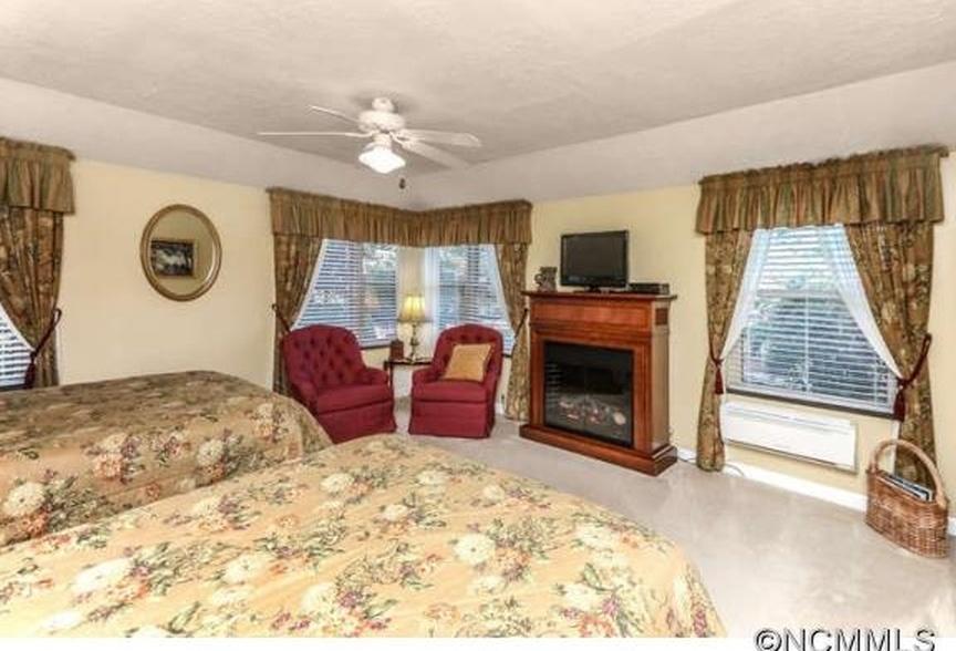 ווינסוויל Brookside Mountain Mist Inn מראה חיצוני תמונה