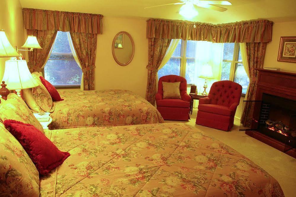 ווינסוויל Brookside Mountain Mist Inn מראה חיצוני תמונה