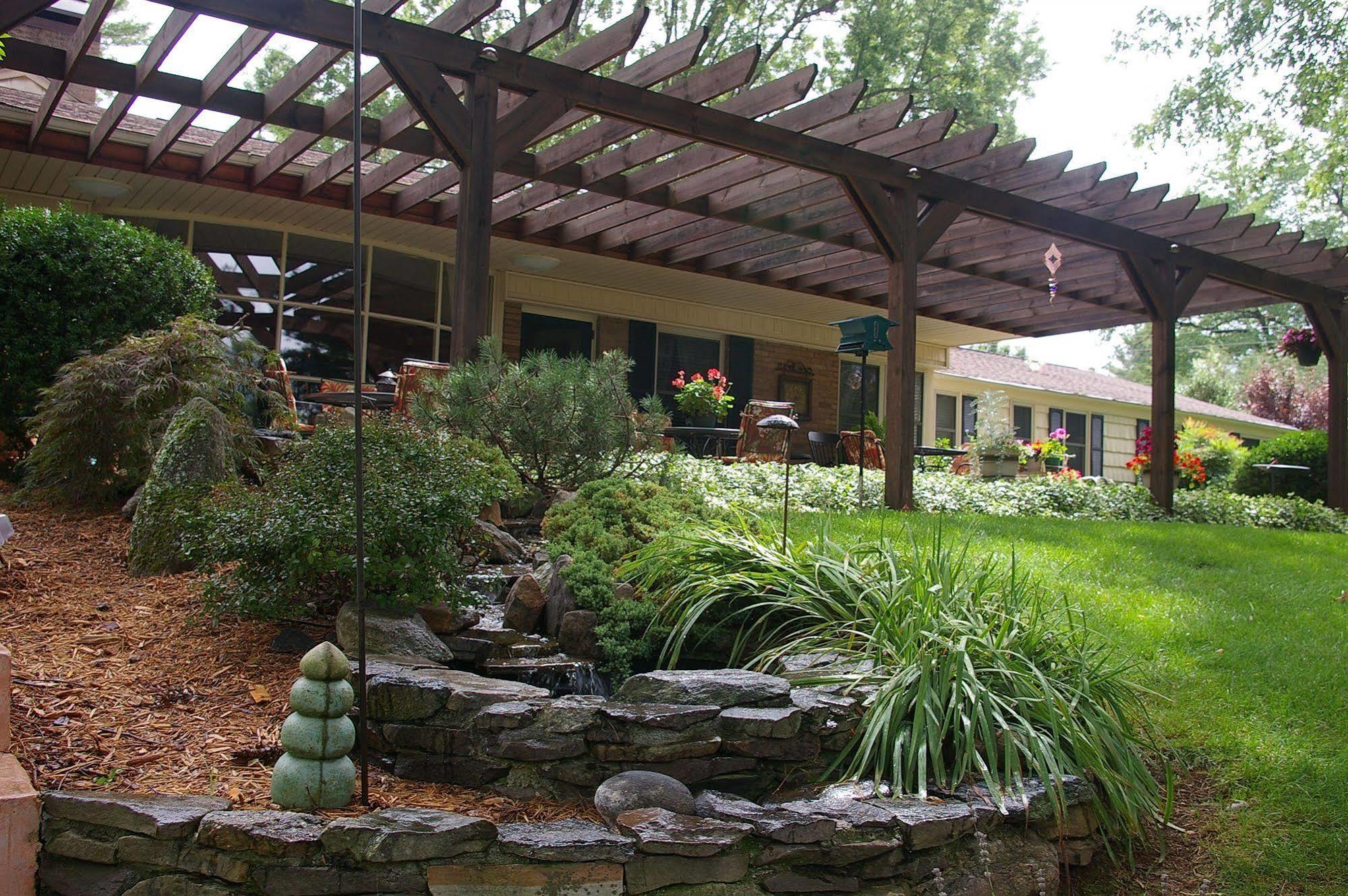 ווינסוויל Brookside Mountain Mist Inn מראה חיצוני תמונה